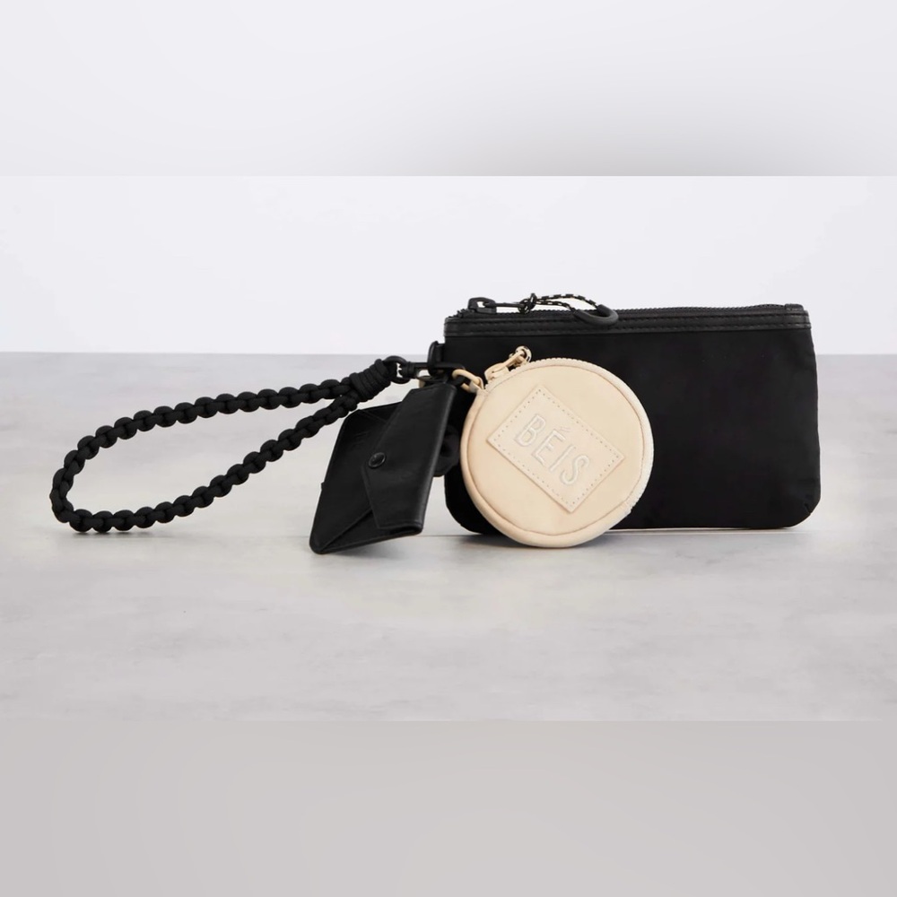 Beis Sport Wrislet- Black